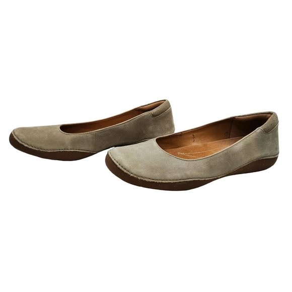 clarks artisan womens tan leather slip on loafers - Picture 1 of 8